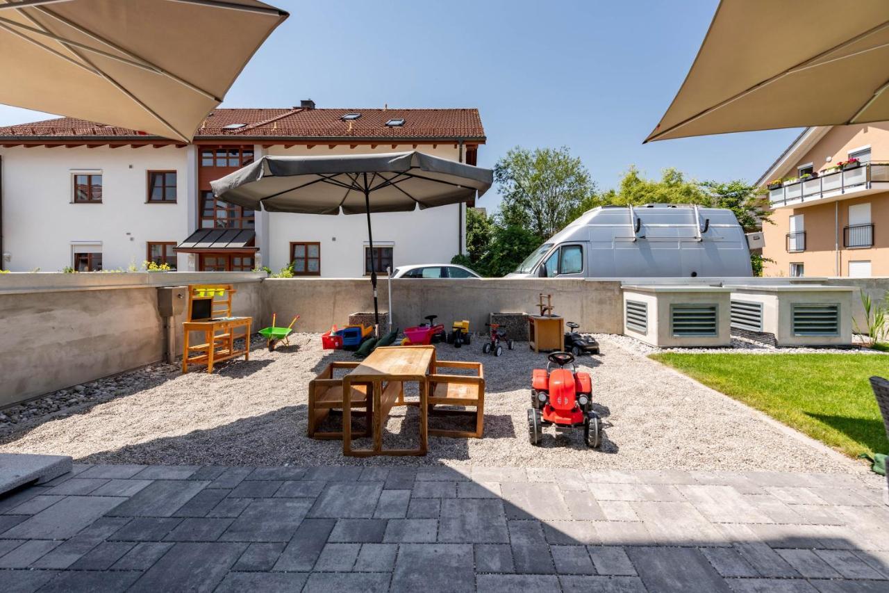 Villa Schloeglhof à Gilching Extérieur photo